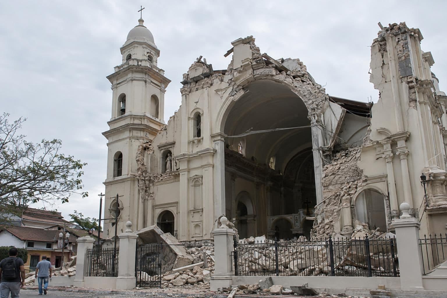 A partially collapsed cathedral in Panama after an earthquake